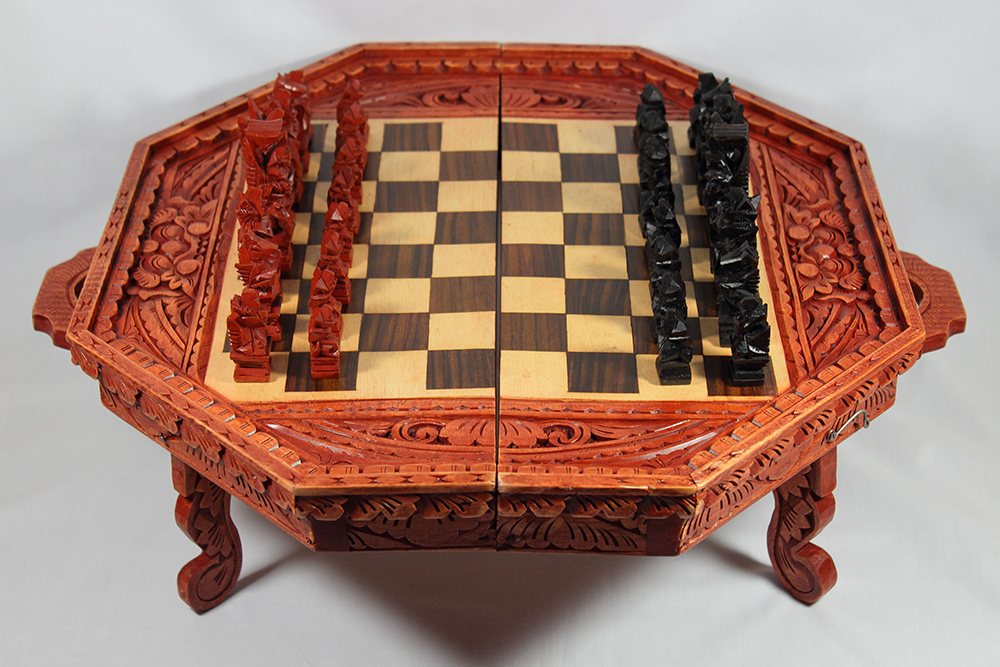 インドネシア☆木彫りチェス＆折りたたみ盤木彫りチェスピースキングの
